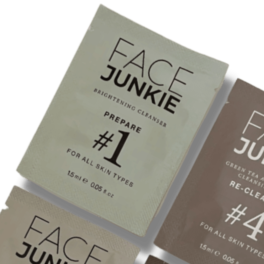 Face Junkie skincare sample sachets featuring the Brightening Cleanser and Green Tea Cleansing Oil. Designed for all skin types, these travel-friendly sachets offer a convenient way to experience Face Junkie’s clean beauty formulations. Infused with high-performance ingredients, they support a radiant, healthy complexion while emphasising the brand’s commitment to holistic skincare and the food-skin connection.